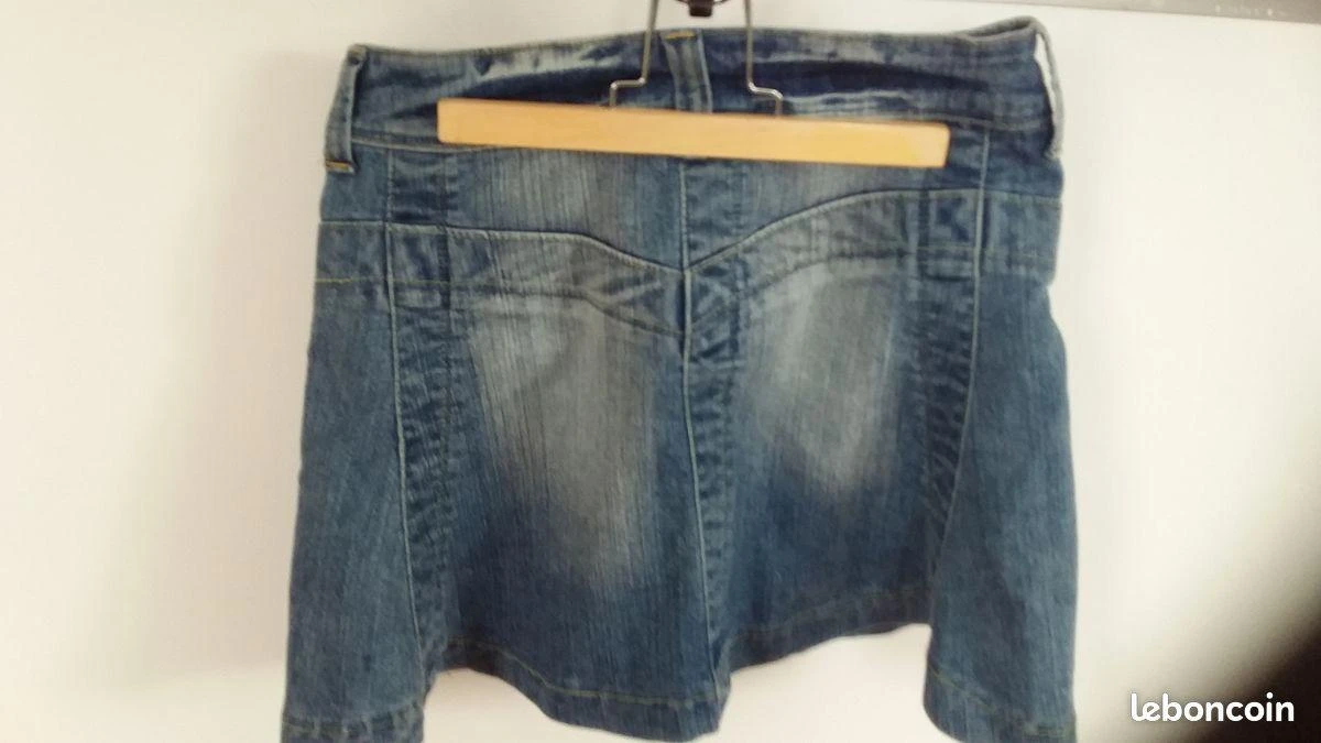 Trapezoid Denim Skirt – photo 3